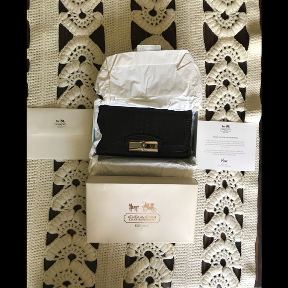 Coach Vintage NWT Kristin Envelope Wallet Clutch - Picture 8 of 16